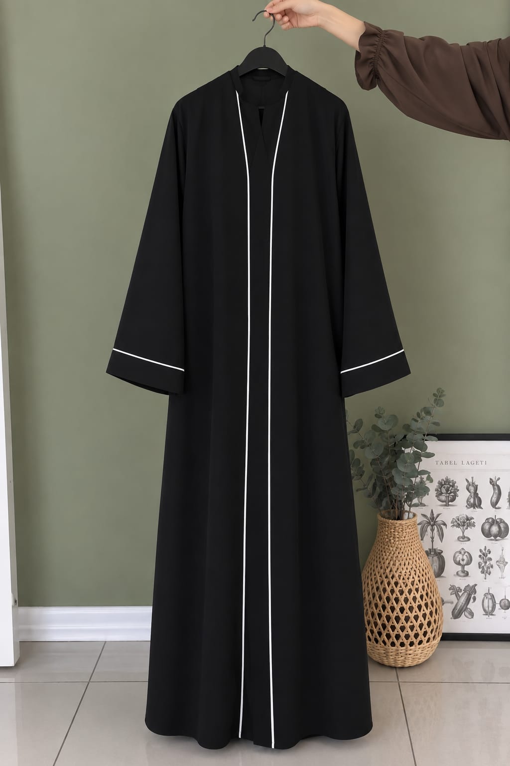Classic Black Abaya White Edge