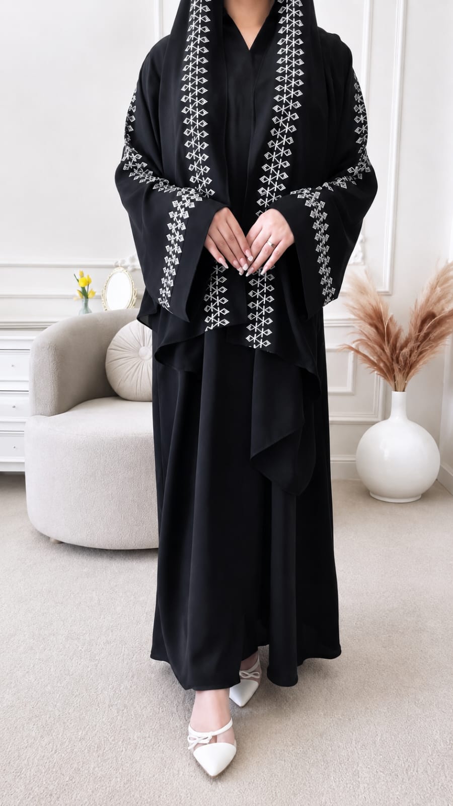 Royal Embroidery Abaya - Black